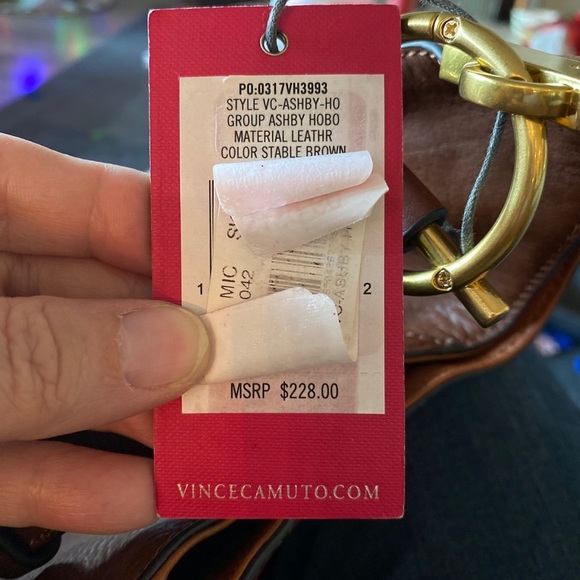 Vince Camuto Ashby Leather Hobo Shoulder Stable Brown $228 NWT - Picture 12 of 12